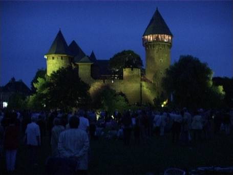 Krefeld : Burg- und Park Linn im Rahmen der Illumina 2002